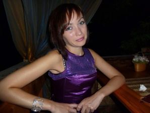 Russian babe with small breasts. Part 4. Thumbnail 12