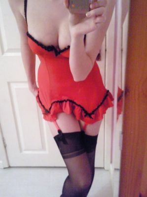 The cutest girl is photographed in the bedroom. Thumbnail 28