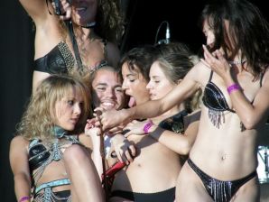 Tits and some pussies at rock concerts. Part 4. Thumbnail 1