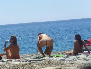 Compilation On the beach with doggy style. Thumbnail 16