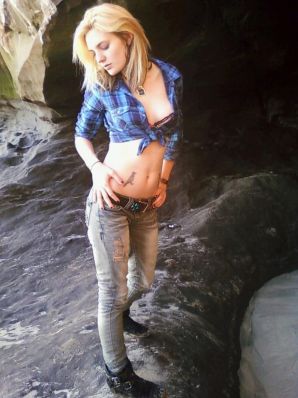 With the birds. Part 2. Thumbnail 13