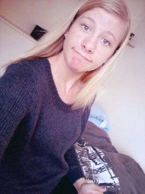 Acne selfie. Thumbnail 4
