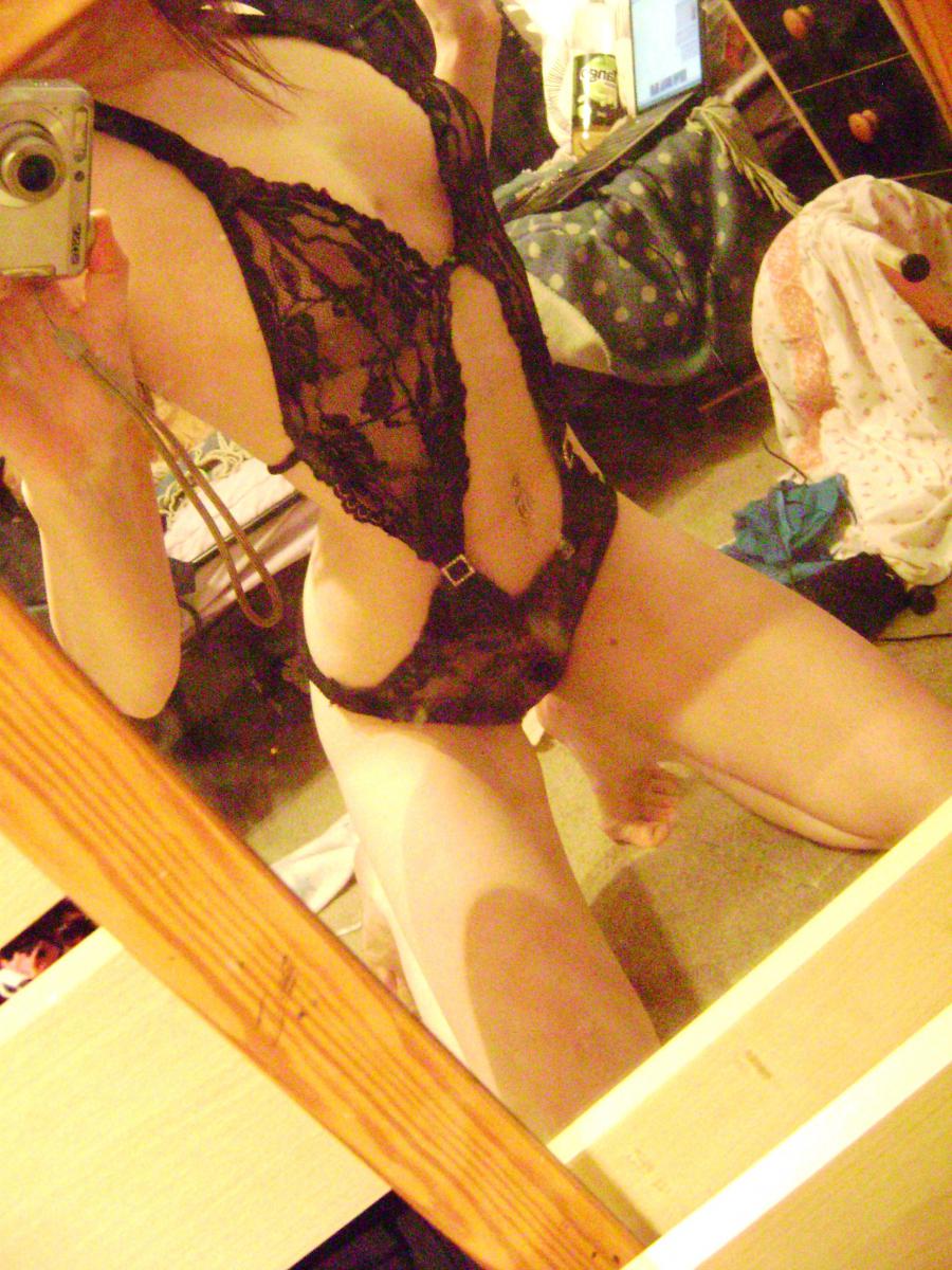Self-shot of a busty cat. Slide 10
