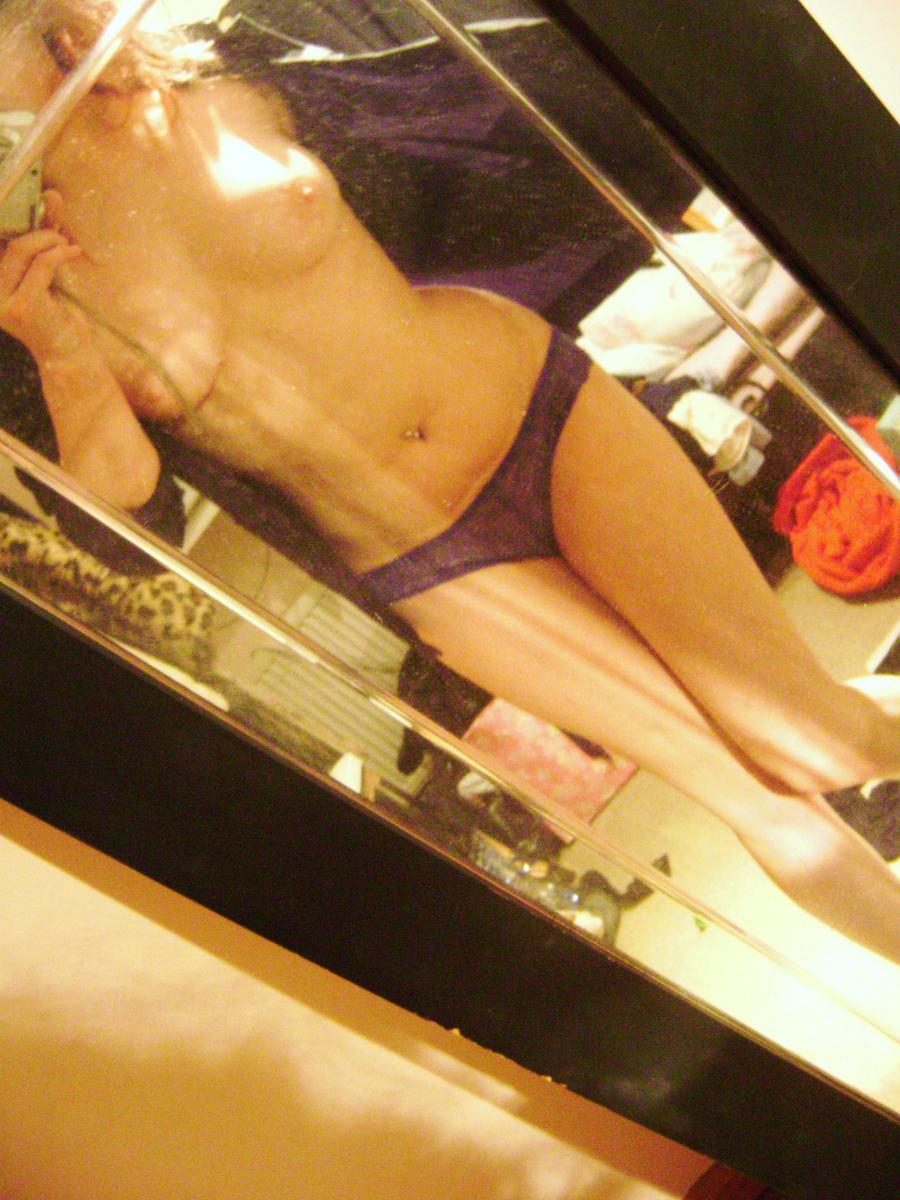 Self-shot of a busty cat. Part 2. Slide 25