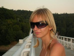 Британская пара. Часть 2. Миниатюра 1