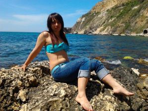 Young and pretty Ukrainians. Thumbnail 7