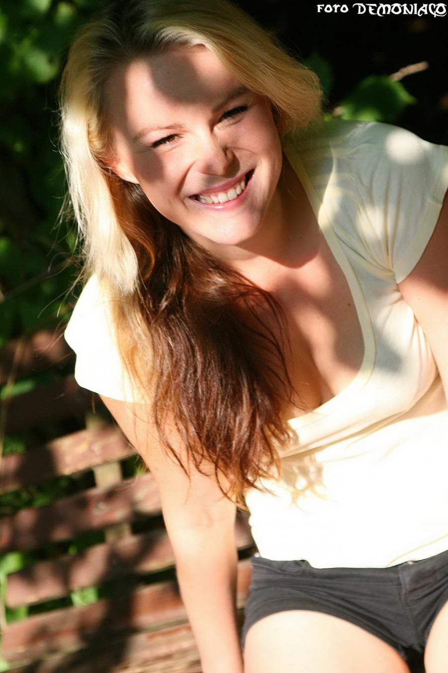 New Czech amateur model. Slide 7