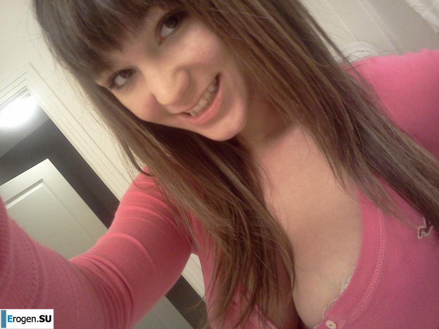Busty self-shot. Part 2. Slide 26