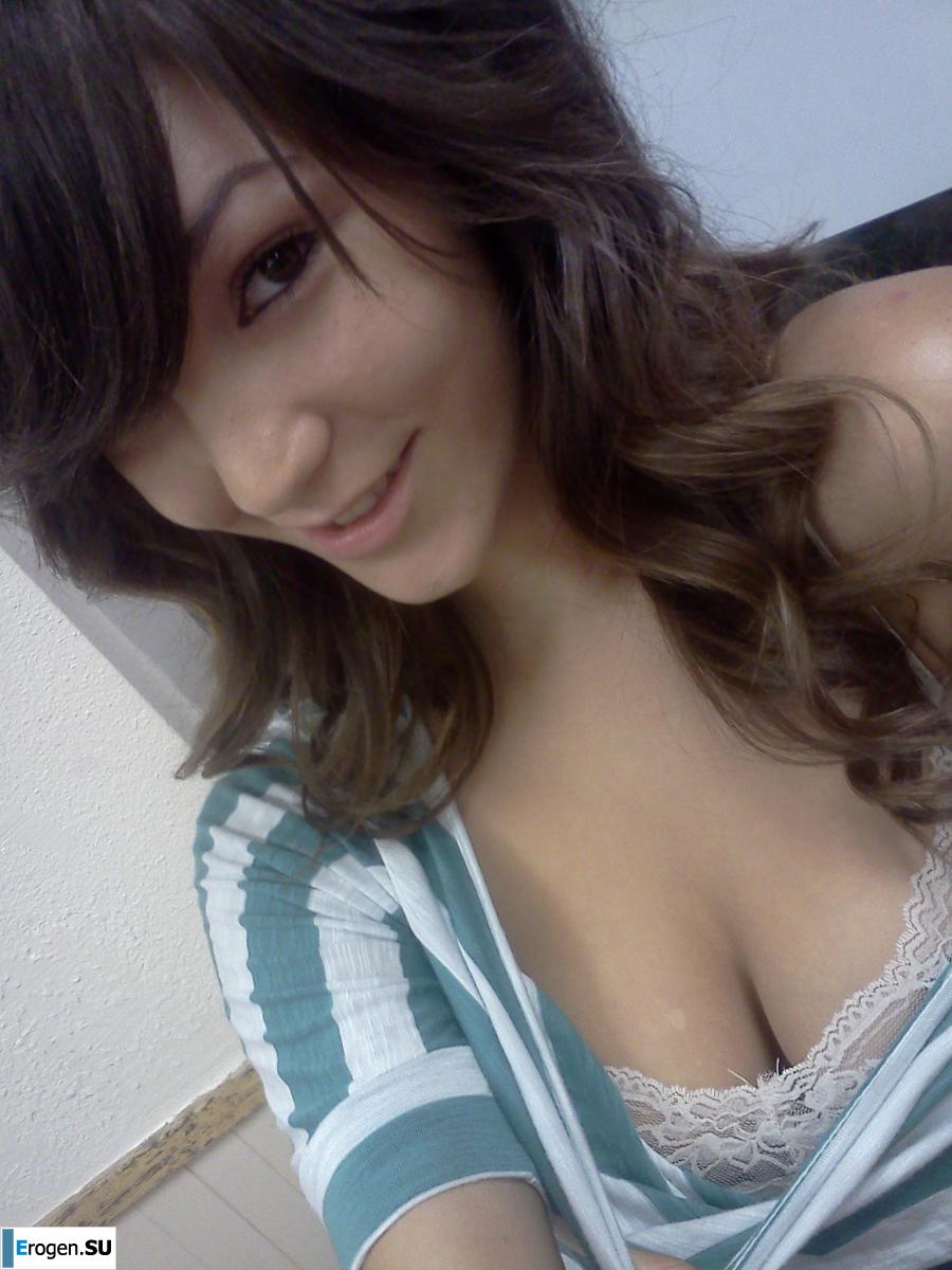 Busty self-shot. Part 2. Slide 7