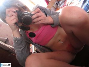 The girl loves to photograph her pussy. Thumbnail 51