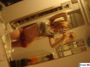 Light my mirror, say. Thumbnail 3
