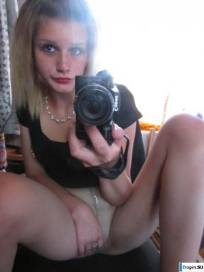 The girl loves to photograph her pussy. Part 2. Thumbnail 59