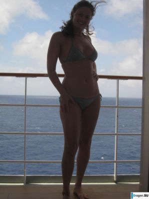 Sportswoman, fun. Thumbnail 22