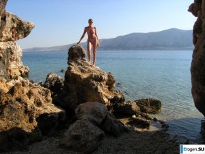 Couple on vacation. Thumbnail 11
