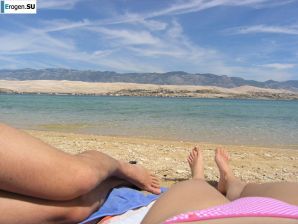 Couple on vacation. Thumbnail 33
