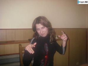 Girlfriends at a Bachelorette Party. Thumbnail 10