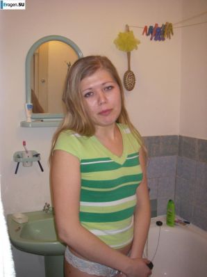 Girlfriends at a Bachelorette Party. Thumbnail 2