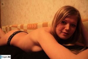 Girls walk, men walk. Thumbnail 19