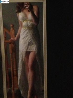 Posing and having fun. Thumbnail 35