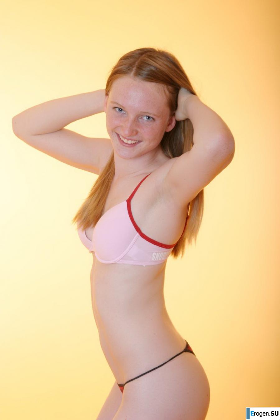 Red-haired modelka. Slide 25