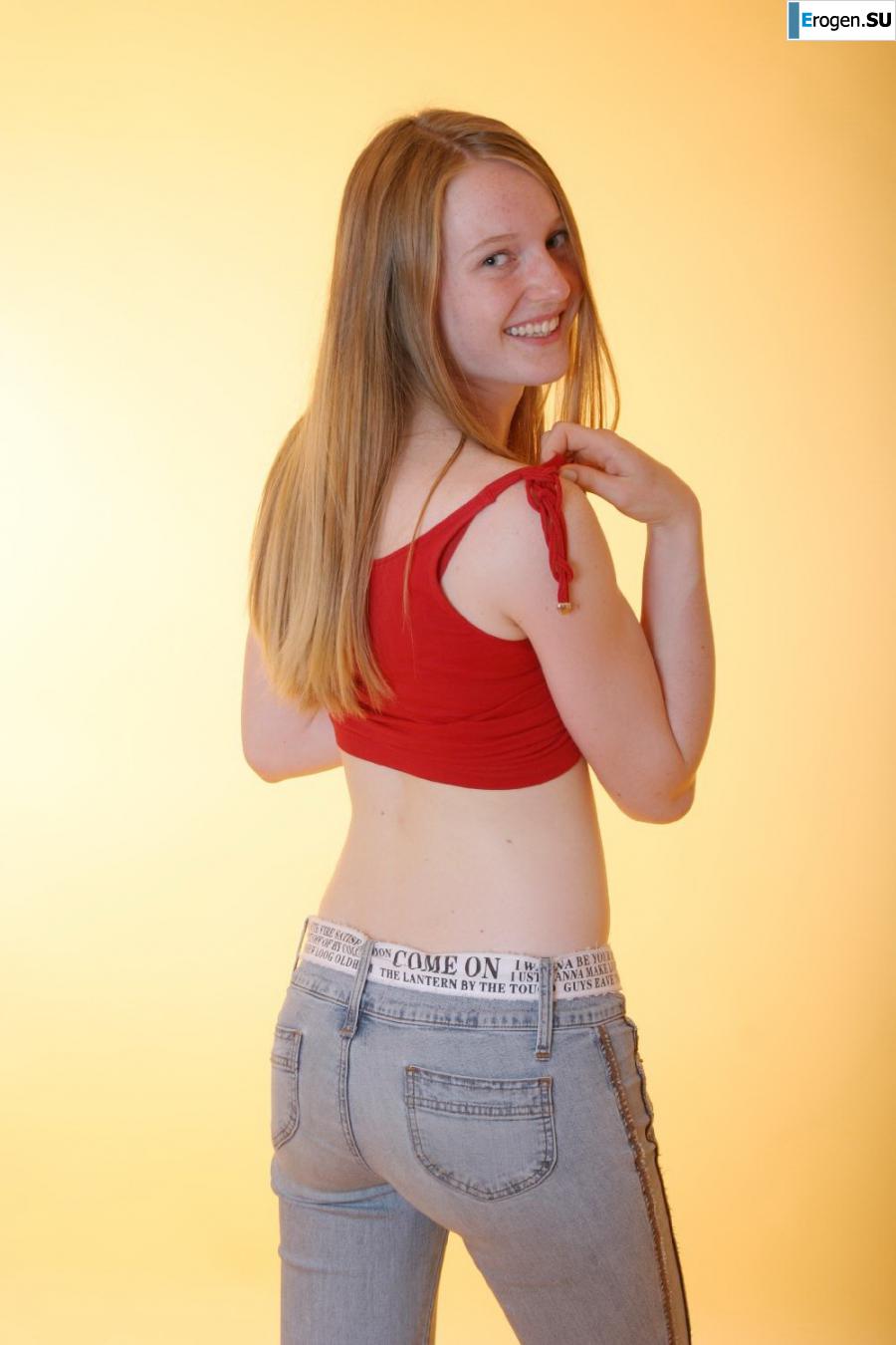 Red-haired modelka. Slide 36