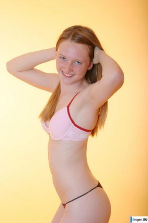 Red-haired modelka. Thumbnail 25