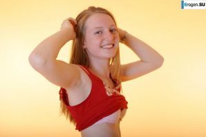 Red-haired modelka. Thumbnail 42