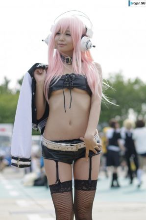 Festive Cosplay. Part 2. Thumbnail 34