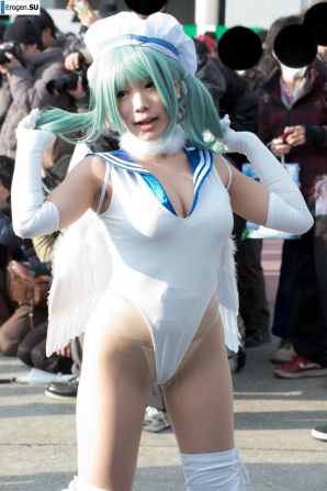 Festive Cosplay. Part 2. Thumbnail 36