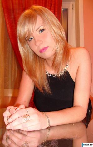Cute Blonde. Thumbnail 26