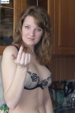 Few feminine charms . Thumbnail 21