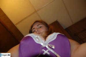 Busty Young Girl. Thumbnail 23