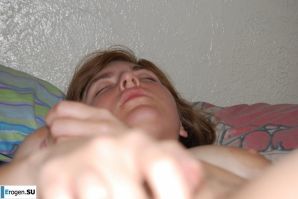 Busty Young Girl. Thumbnail 33