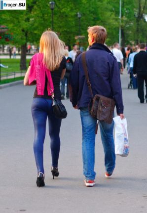 Девушки в джинсах суперстретч. Миниатюра 16