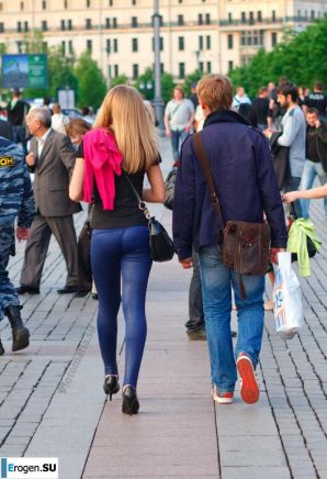 Девушки в джинсах суперстретч. Миниатюра 21