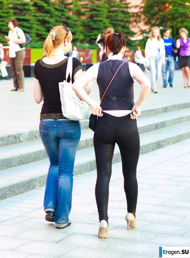 Girls in Leggings. Photo 27