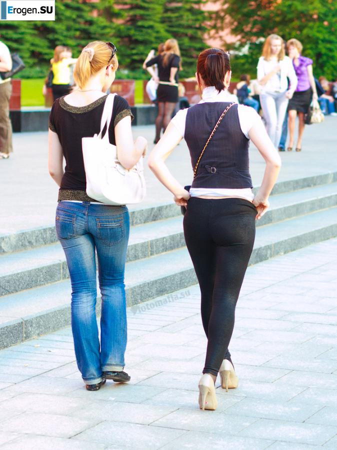 Girls in Leggings. Photo 28