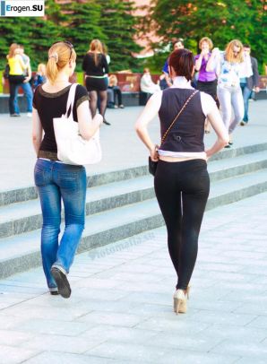 Girls in Leggings. Thumbnail 29