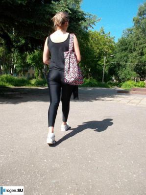 Girls in all the most tight-fitting. Thumbnail 14