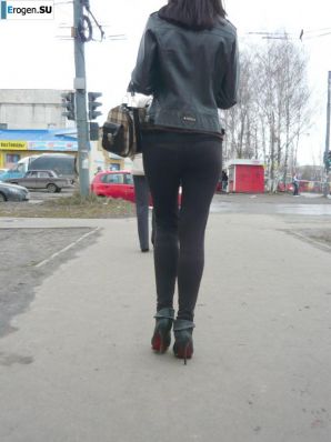 Girls in all the most tight-fitting. Thumbnail 5