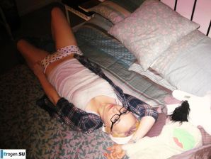 bespectacled self-album. Thumbnail 3