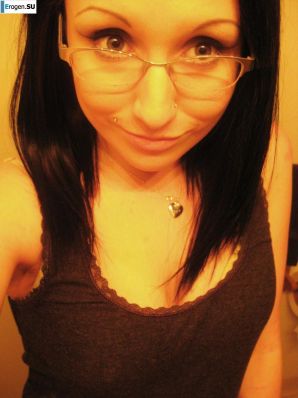 bespectacled self-album. Thumbnail 49