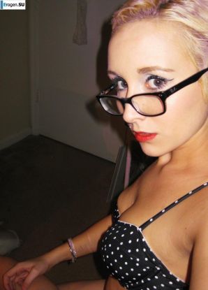 Young with a camera. Thumbnail 22
