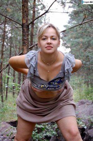 Posing in the forest belt. Thumbnail 19