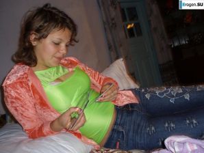 Oksana and the carpet. Thumbnail 29
