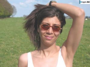 Camping with boobs. Thumbnail 26