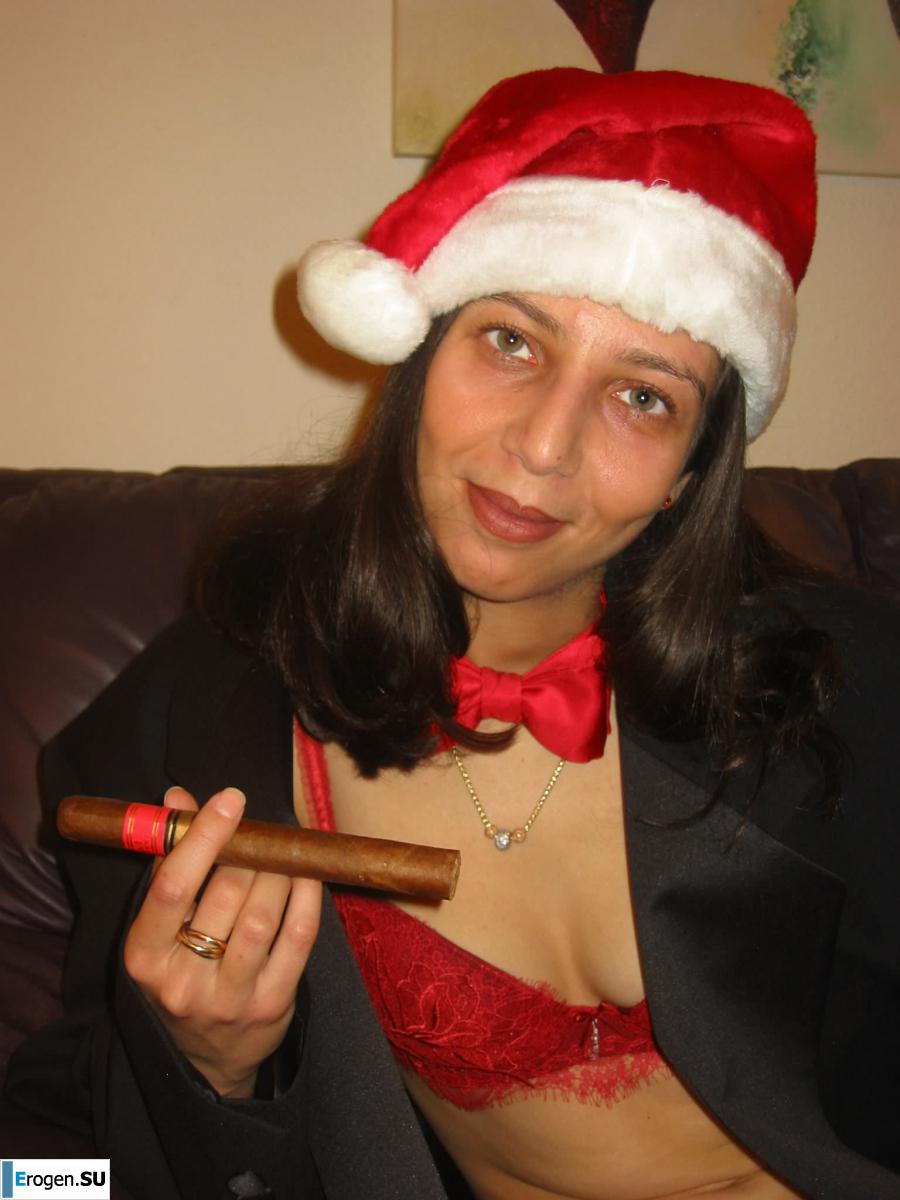 Christmas Girl. Slide 20