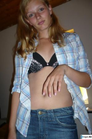 Redhead with braces. Thumbnail 40