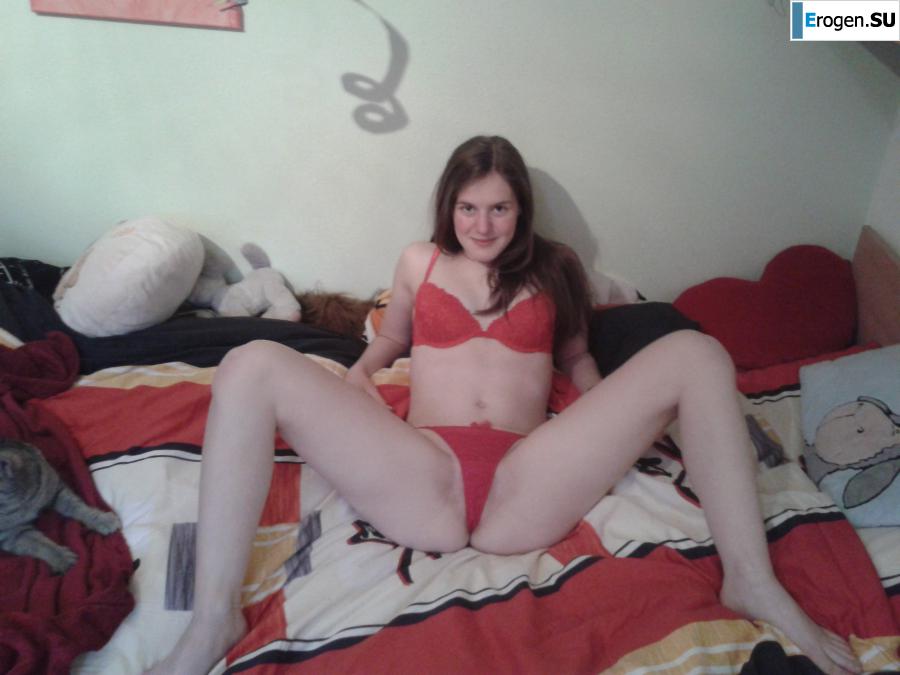 Naked German Girl. Slide 9