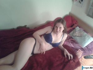 Naked German Girl. Thumbnail 48